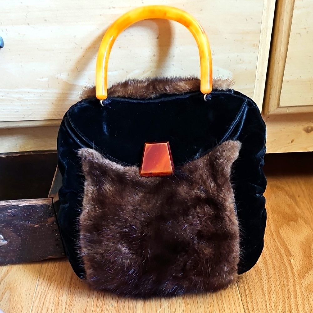 Vintage Purse/Handwarmer Bag